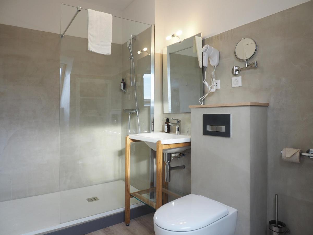 Le Roc'H Ar Mor Hotell Ushant Exteriör bild