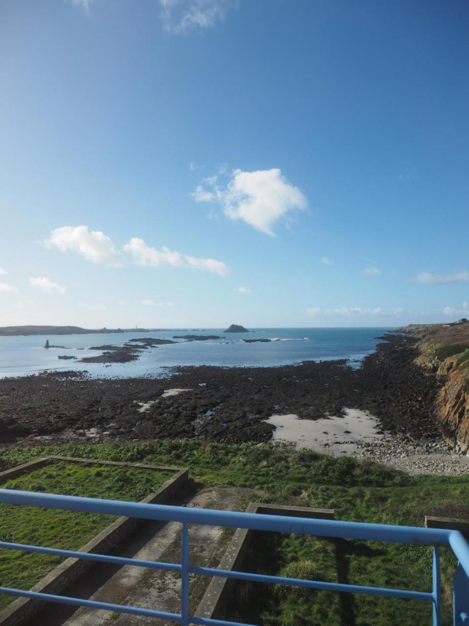 Le Roc'H Ar Mor Hotell Ushant Exteriör bild